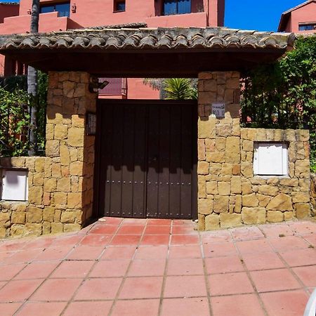 Апартаменты Letmalaga Don Carlos Gardens Марбелья Экстерьер фото