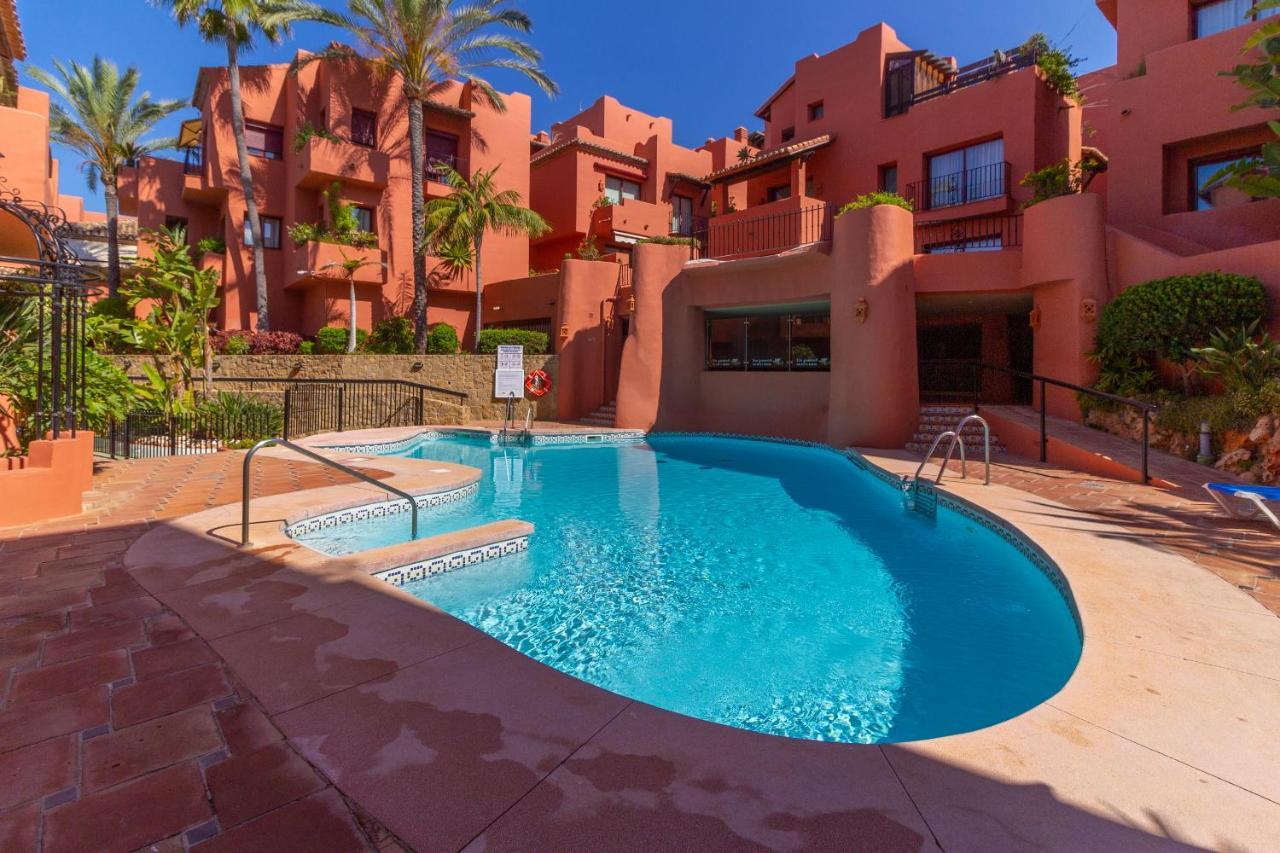 Апартаменты Letmalaga Don Carlos Gardens Марбелья Экстерьер фото
