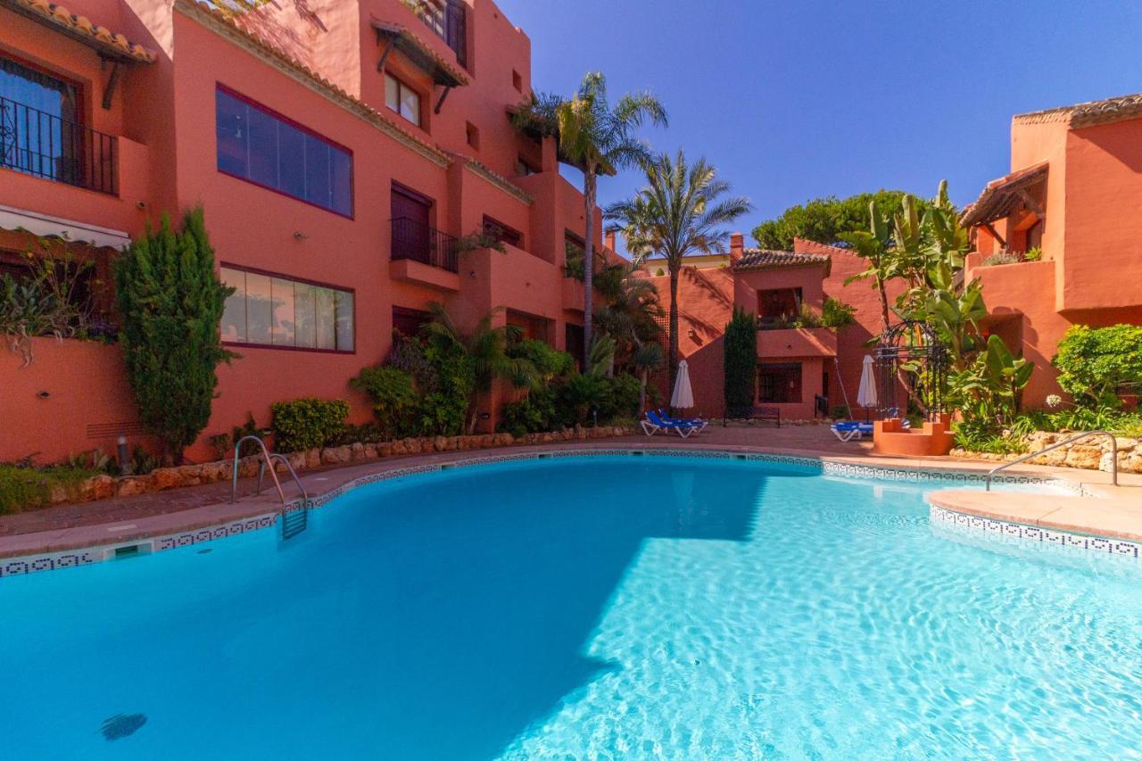 Апартаменты Letmalaga Don Carlos Gardens Марбелья Экстерьер фото